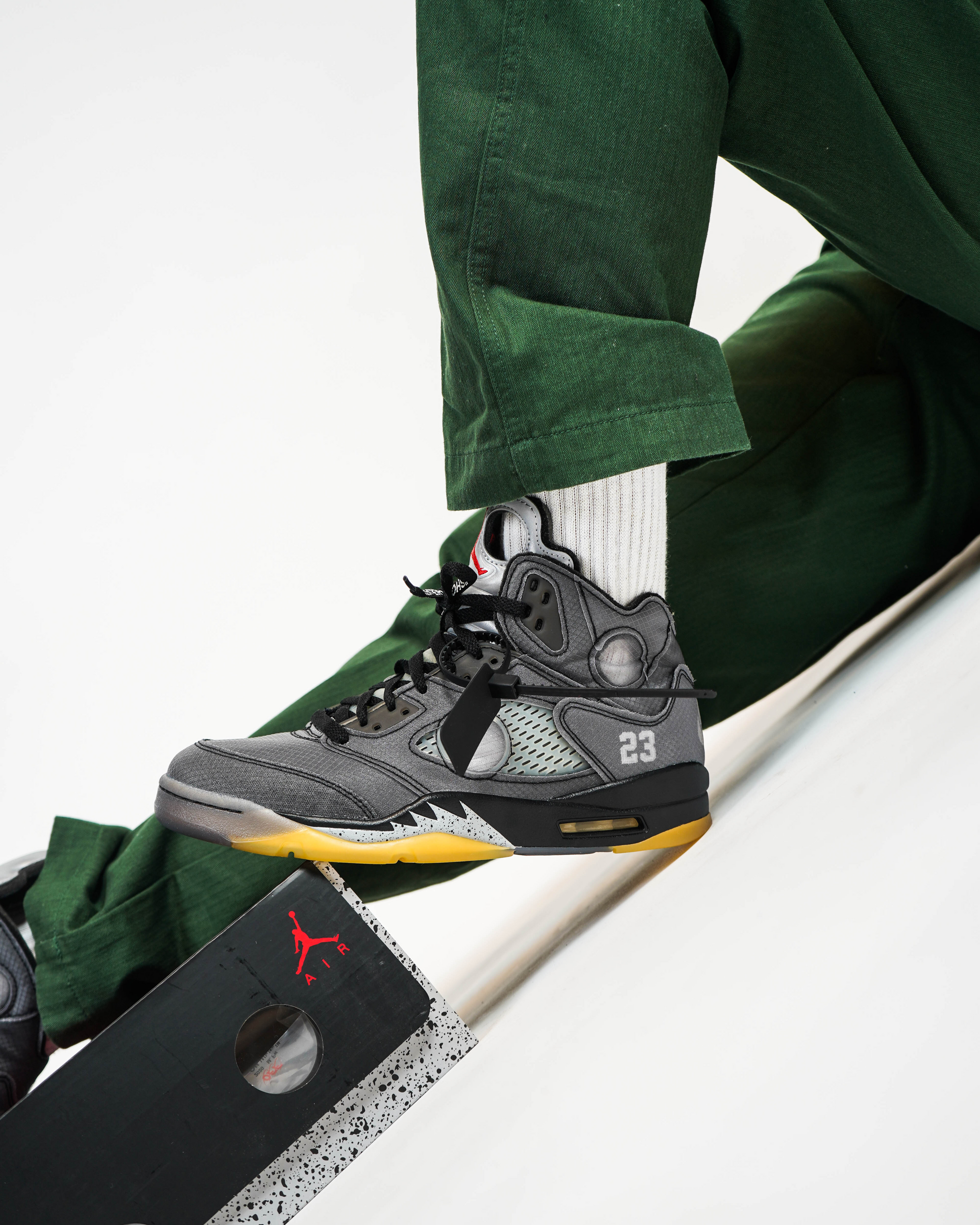 jordan 5 off white black on feet